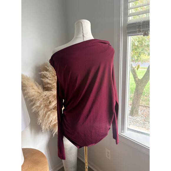 Musera Ruched Long Sleeve Top Size XL Asymmetrical Off Shoulder Burgundy - Picture 7 of 8